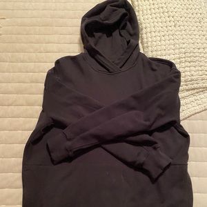 Black lululemon hoodie